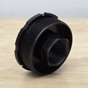 BOSS BOSS 1/2X28 STAINLESS DIRECT THREAD HUB ADAPTER BLACK MNT-12-SS-BLK